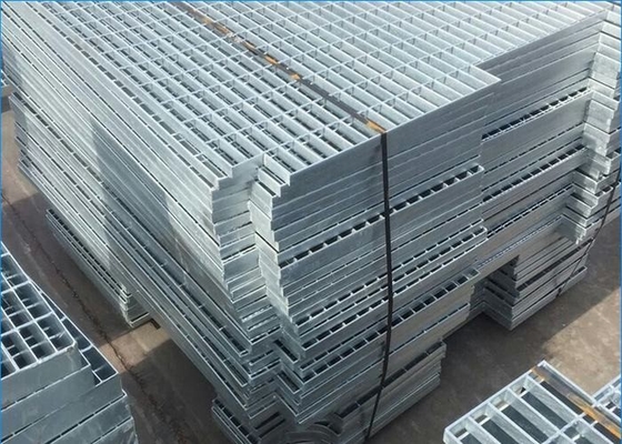 الصين منصة الصلب المجلفن صريف عالية القوة Q235 مواد البناء المزود