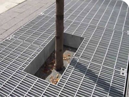 غطاء مسبح شجرة فاخر بتصميم شبكة فولاذية متينة