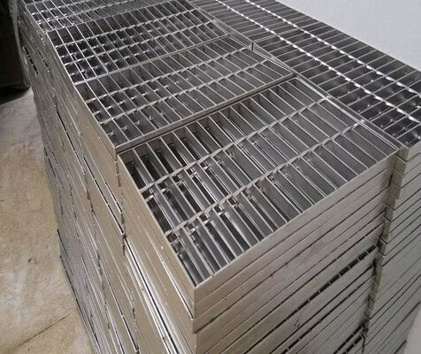 Heavy-Duty Hot Dip Galvanized Steel Grating with 25x5mm Bearing Bar for Industrial Platforms and Walkways