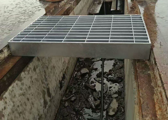 الساخنة انخفض المجلفن الثقيلة شريط الحديدي 70MM X 6MM تحمل بار